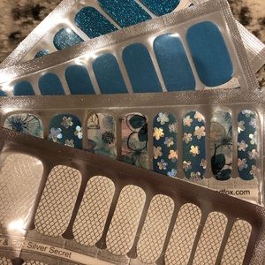 Lily and Fox Nail Wraps